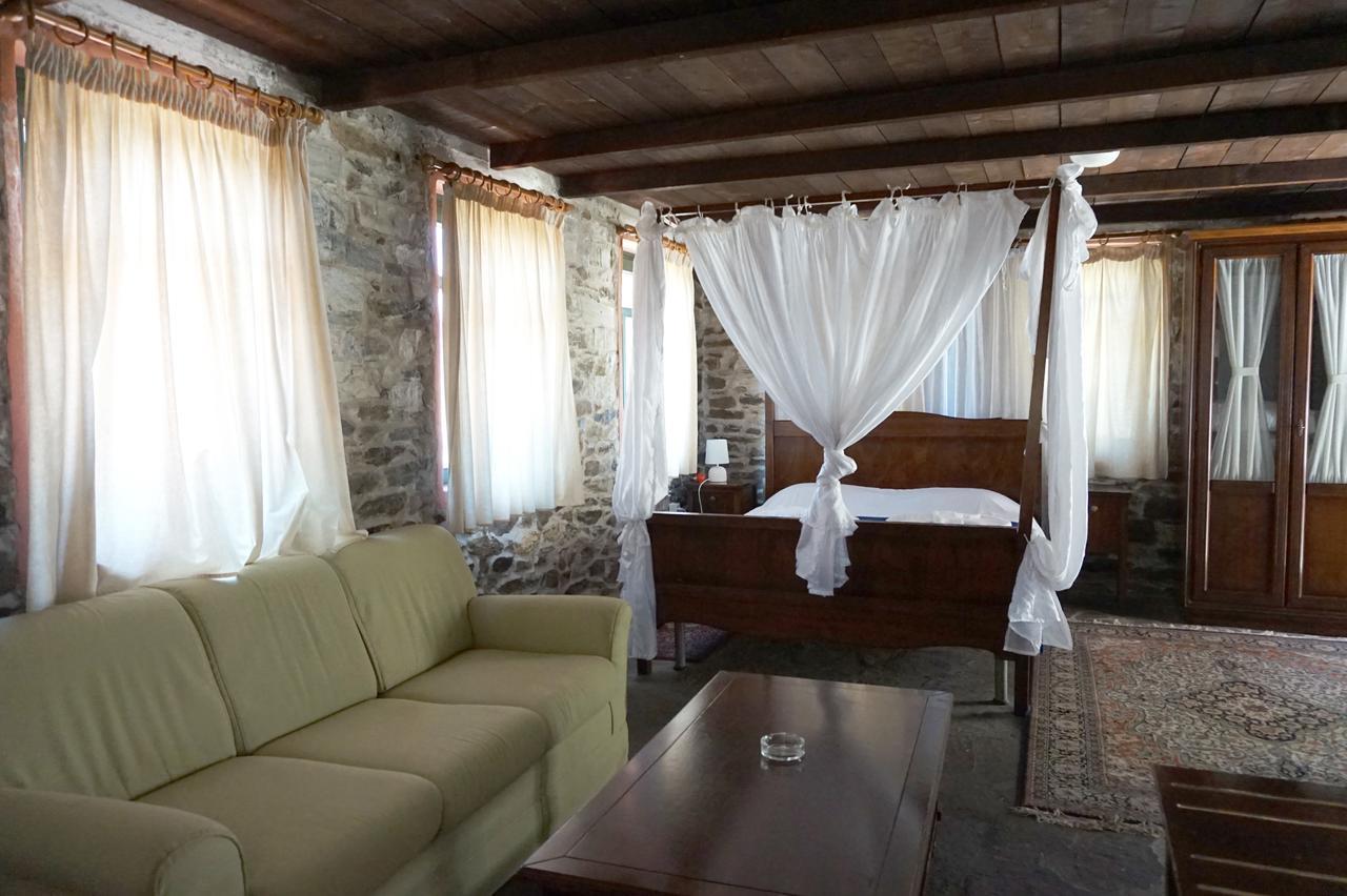 Akontisma Hotel Nea Karvali Bagian luar foto